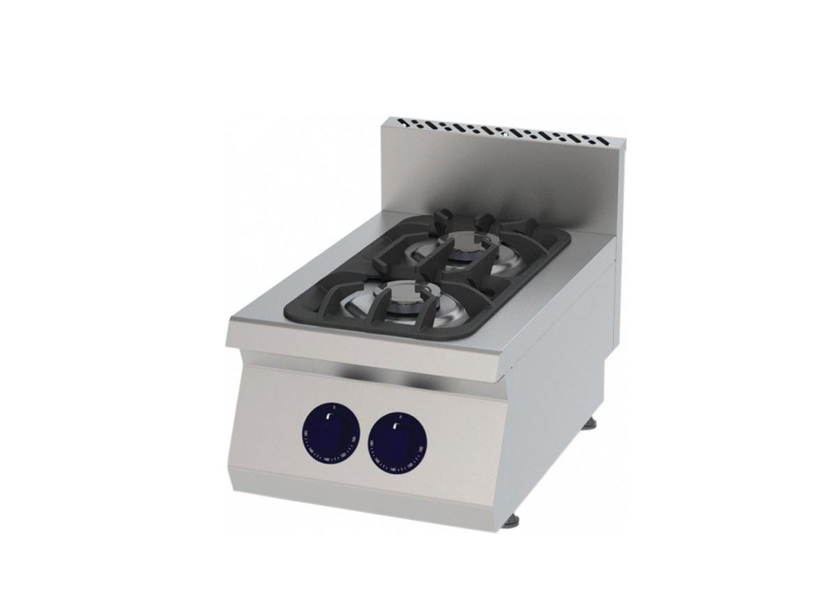 COOKER WITH DOUBLE BURNERS